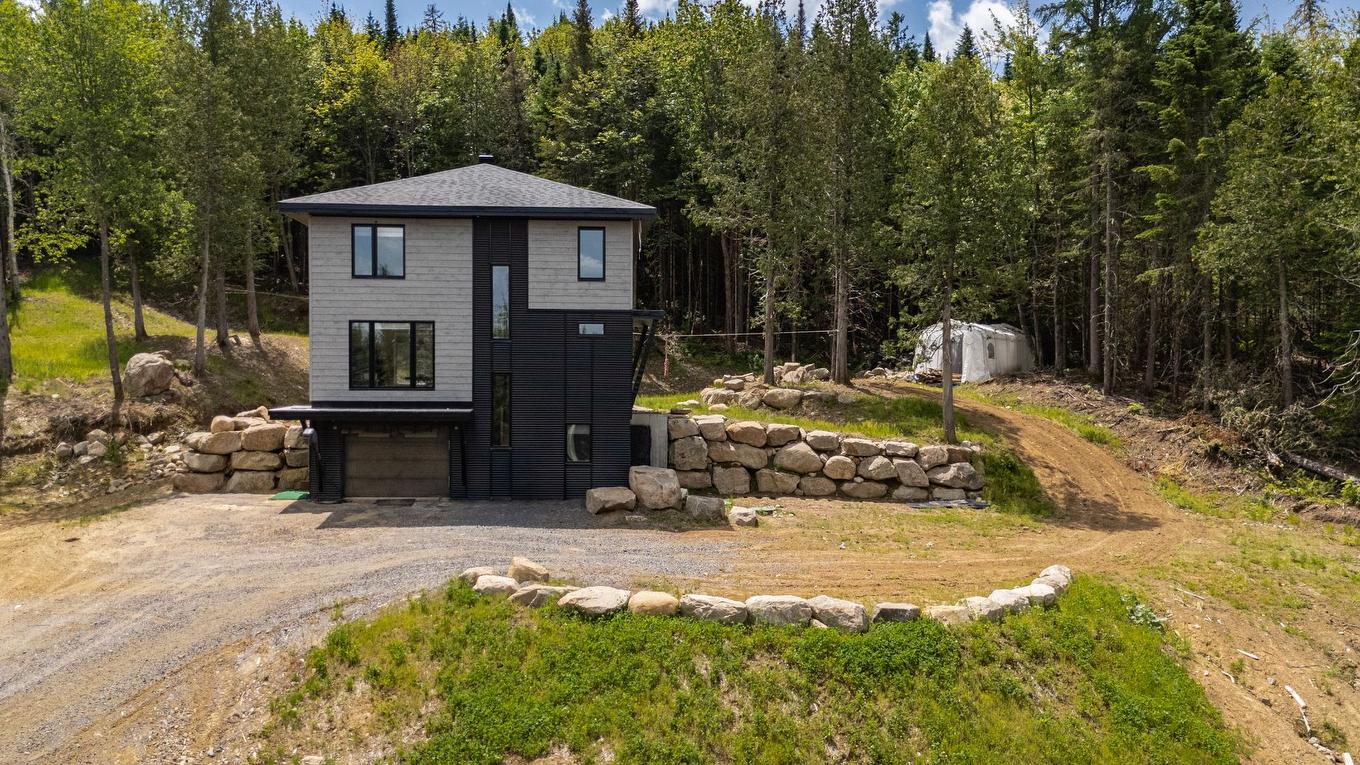 Façade - 3060 Imp. Des Promeneurs, Sainte-Agathe-Des-Monts, QC - Outdoor