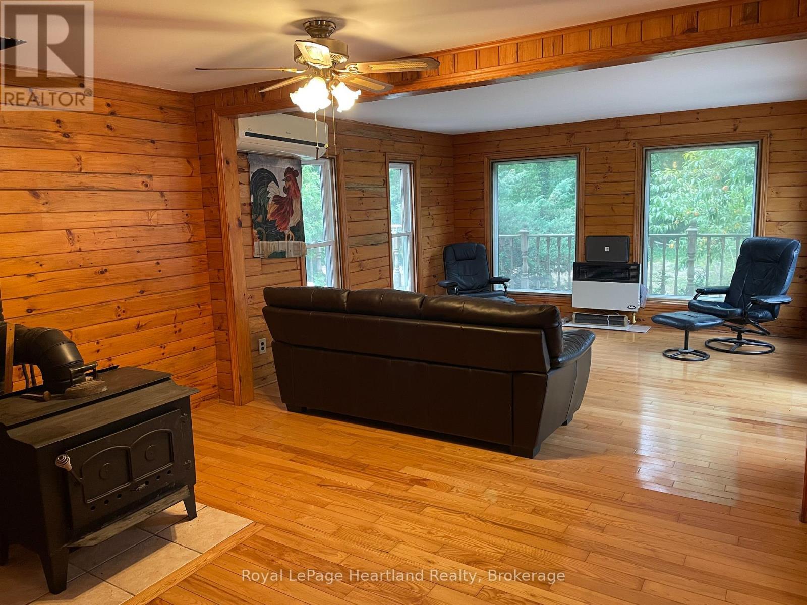 902 White Cedar Dr. - 35791 Bayfield River Road, Central Huron (Goderich), ON - Indoor