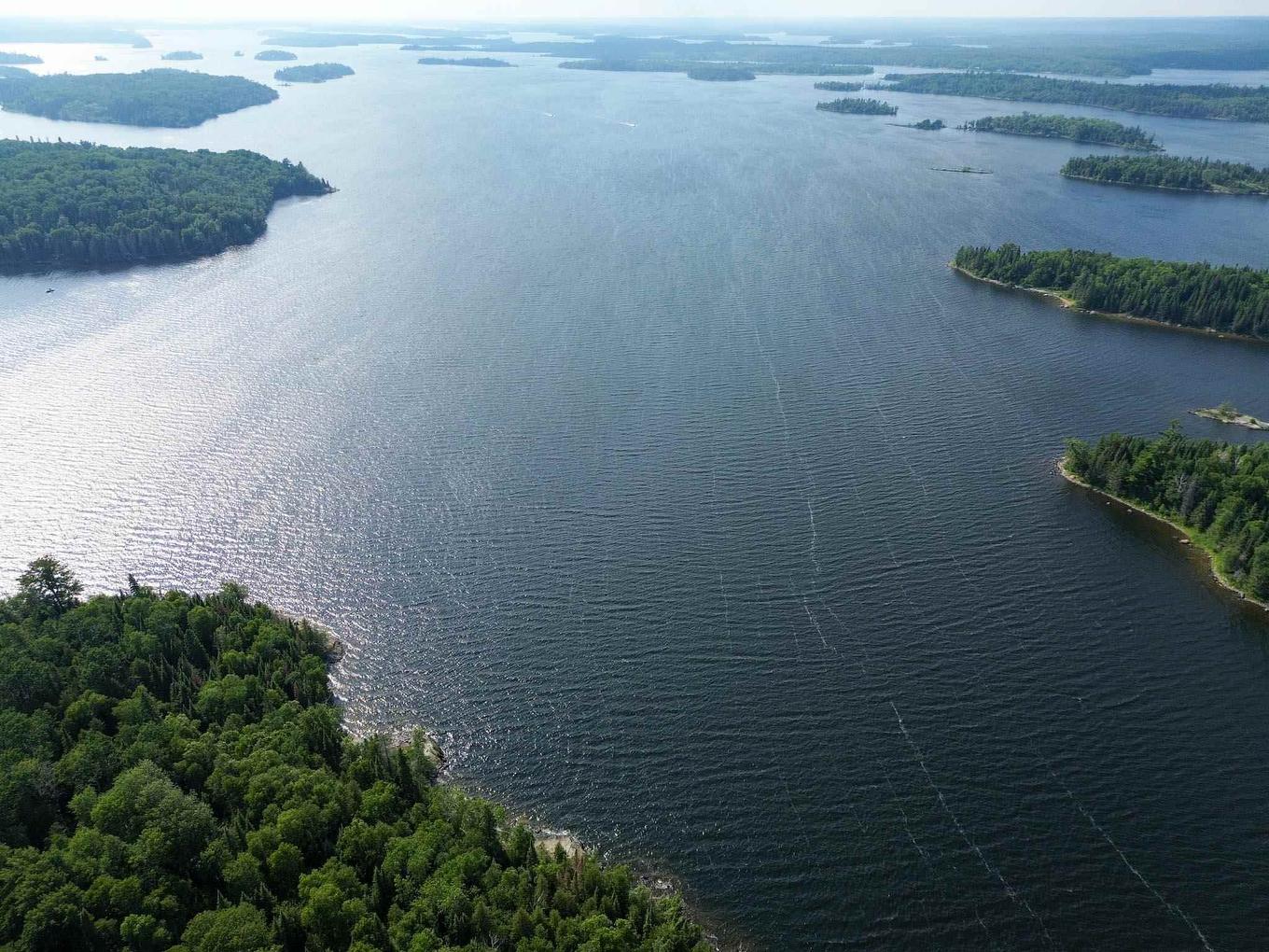 21 Five Point Island, Sw Of Kenora, ON