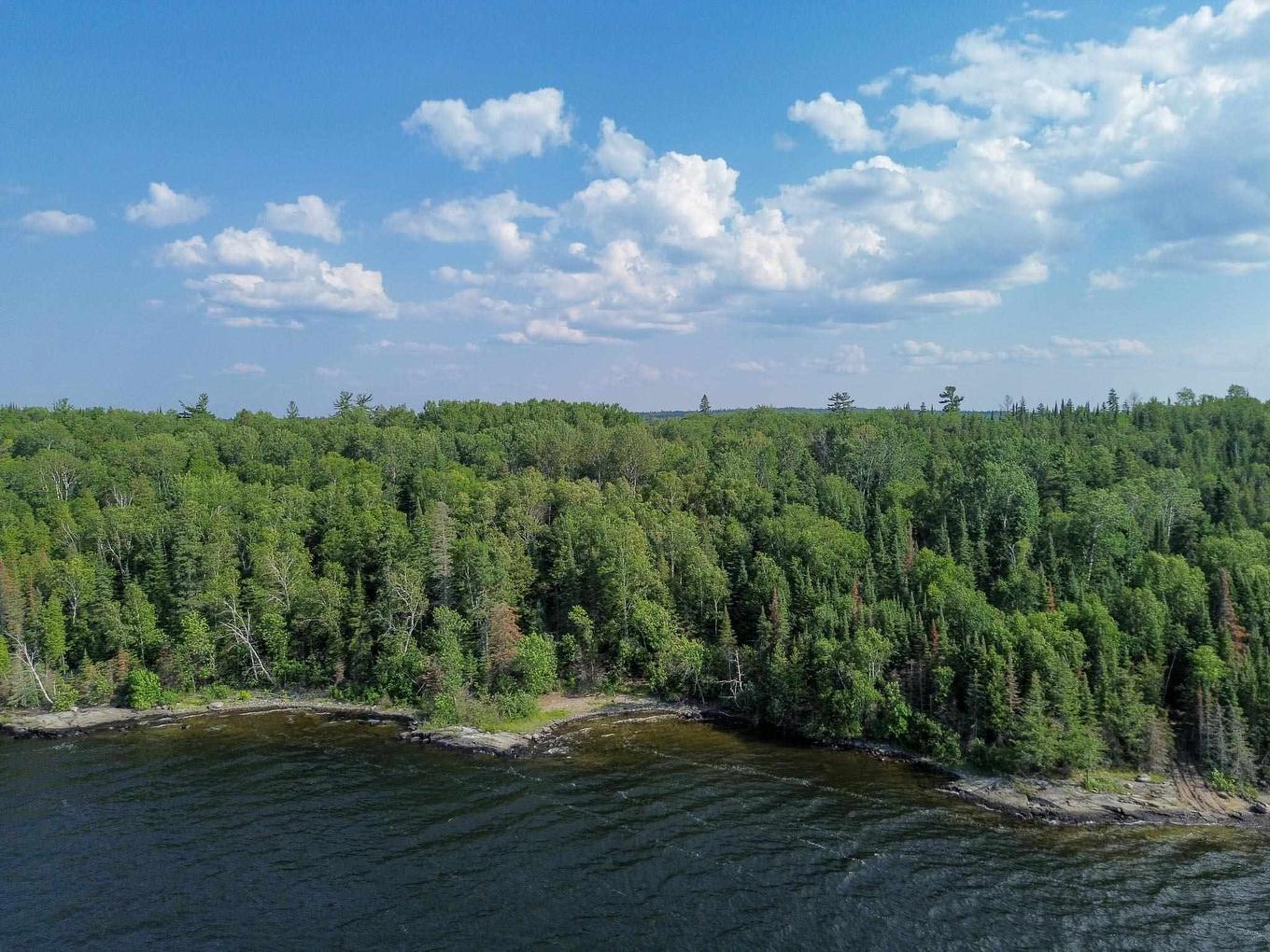 21 Five Point Island, Sw Of Kenora, ON