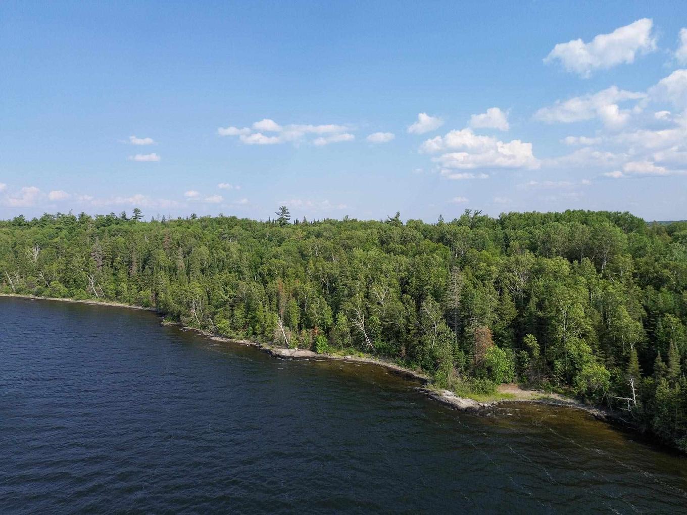 21 Five Point Island, Sw Of Kenora, ON