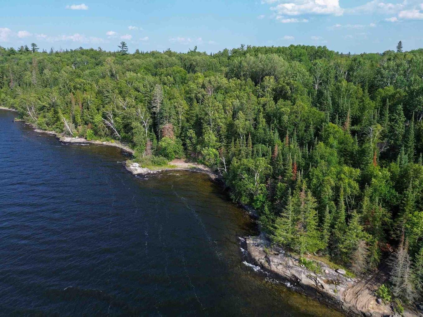 21 Five Point Island, Sw Of Kenora, ON