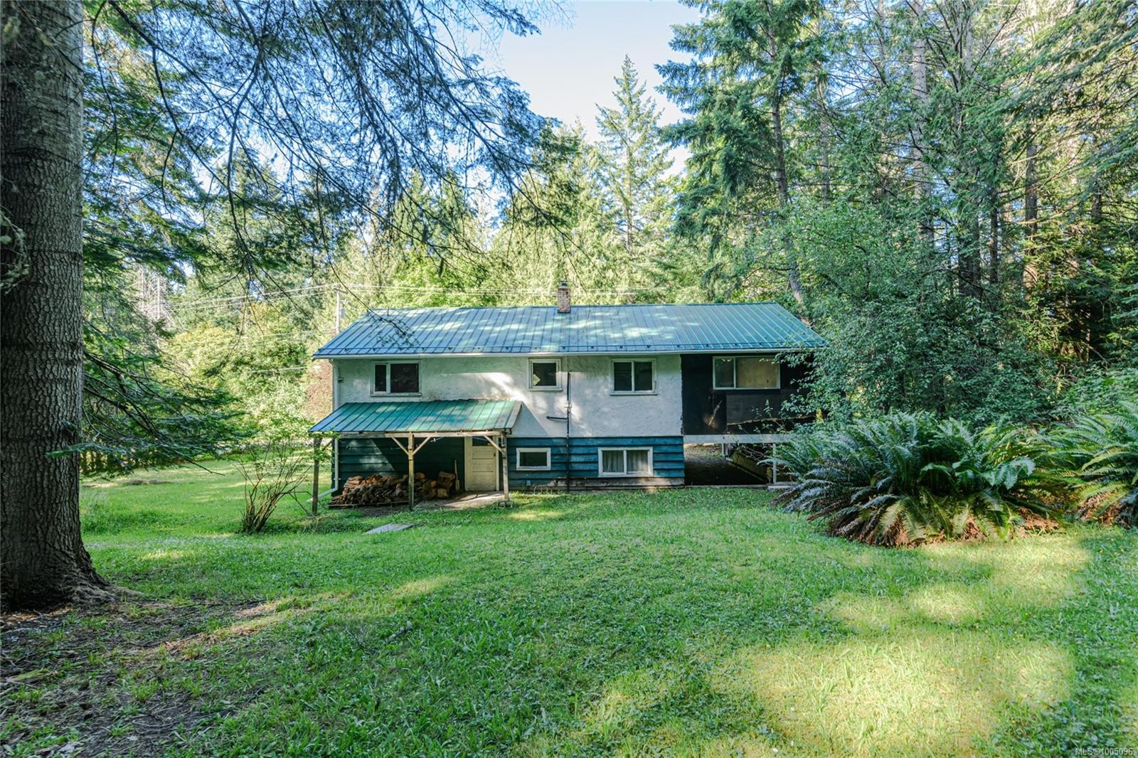 535 Rainbow Rd, Salt Spring, BC