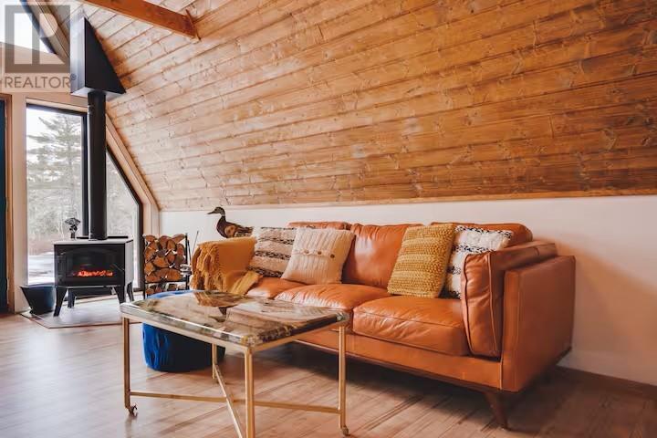 40 Ocean View Drive, Norman'S Cove, NL - Indoor Photo Showing Other Room