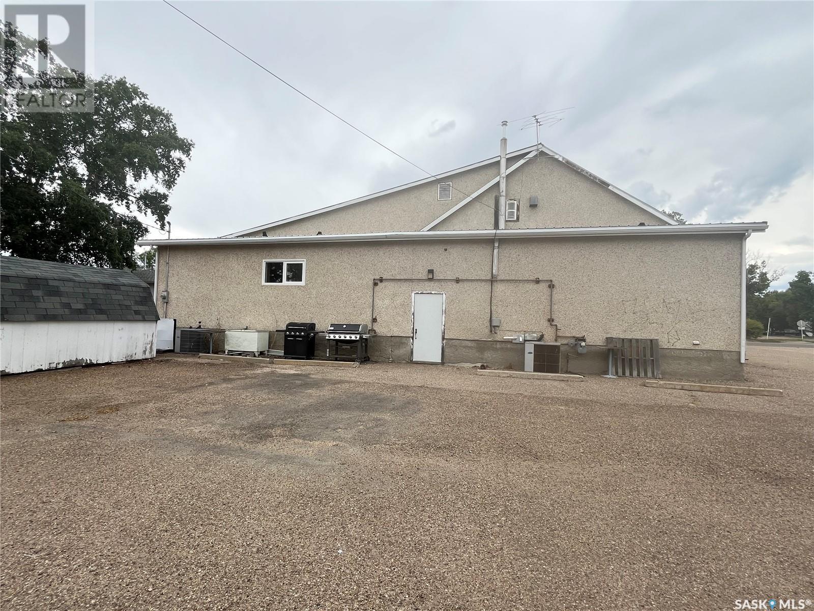 521 5Th Avenue, Maple Creek, SK