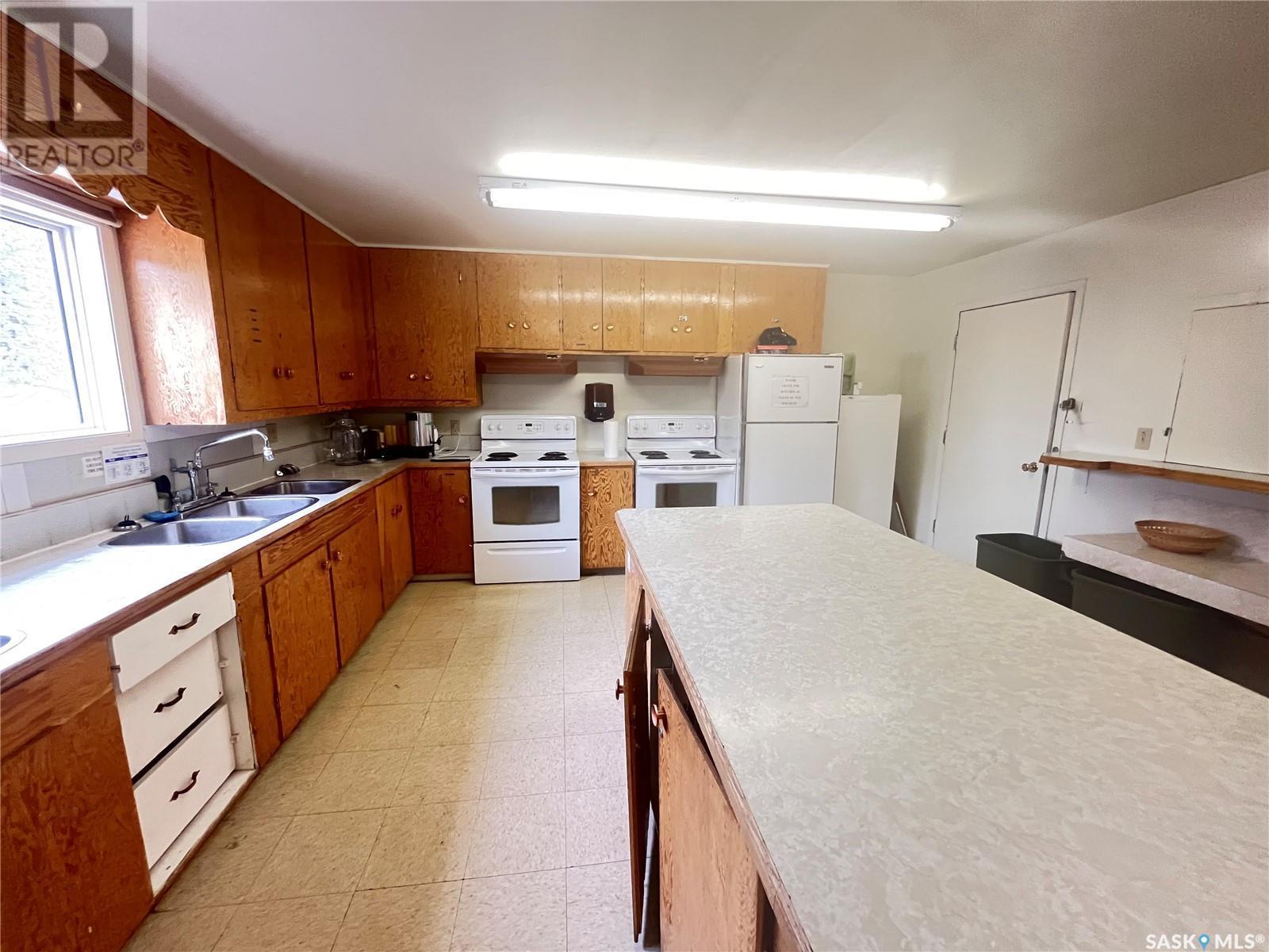 521 5Th Avenue, Maple Creek, SK