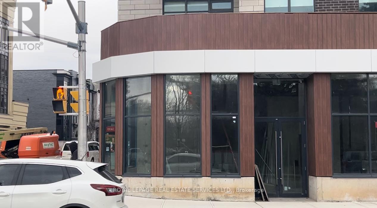 123 Maurice Drive, Oakville, ON