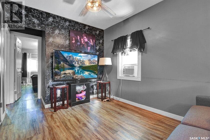 2258 Osler Street, Regina, SK - Indoor Photo Showing Other Room