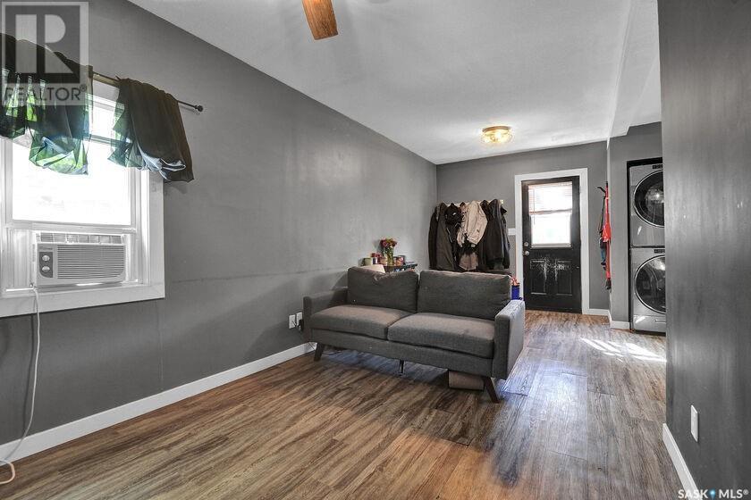 2258 Osler Street, Regina, SK - Indoor