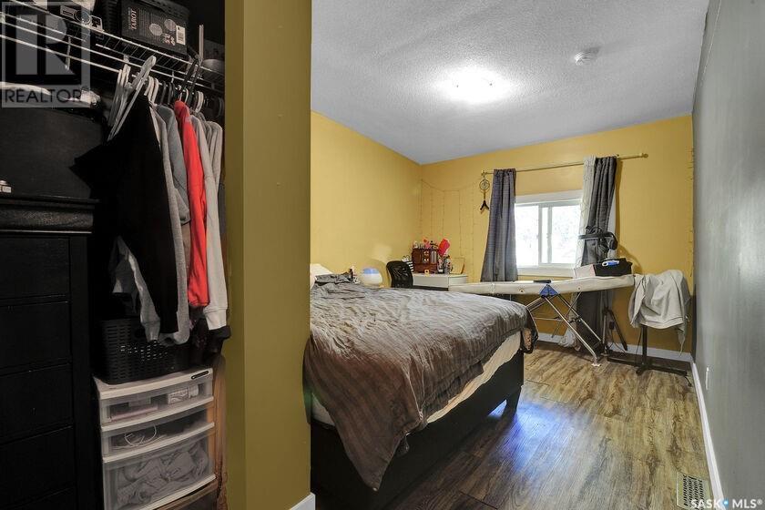 2258 Osler Street, Regina, SK - Indoor Photo Showing Bedroom