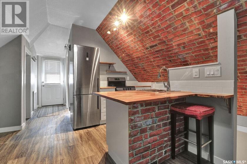 2258 Osler Street, Regina, SK - Indoor