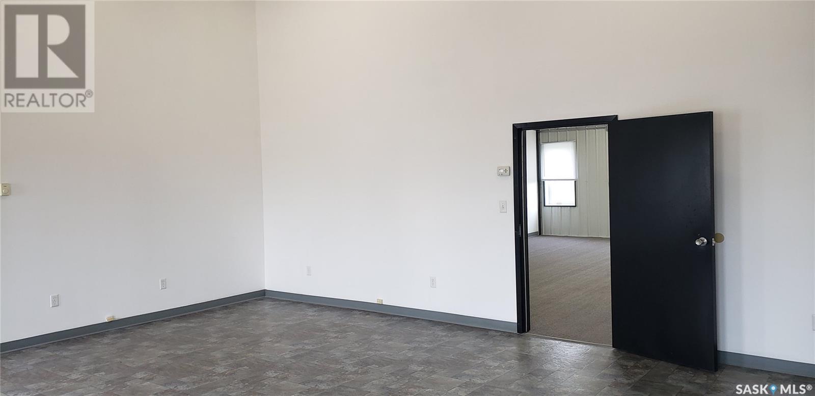 A 1009 6Th Street, Estevan, SK