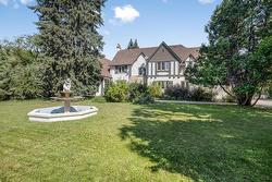 39 Nanton Boulevard Winnipeg, MB R3P 0N1