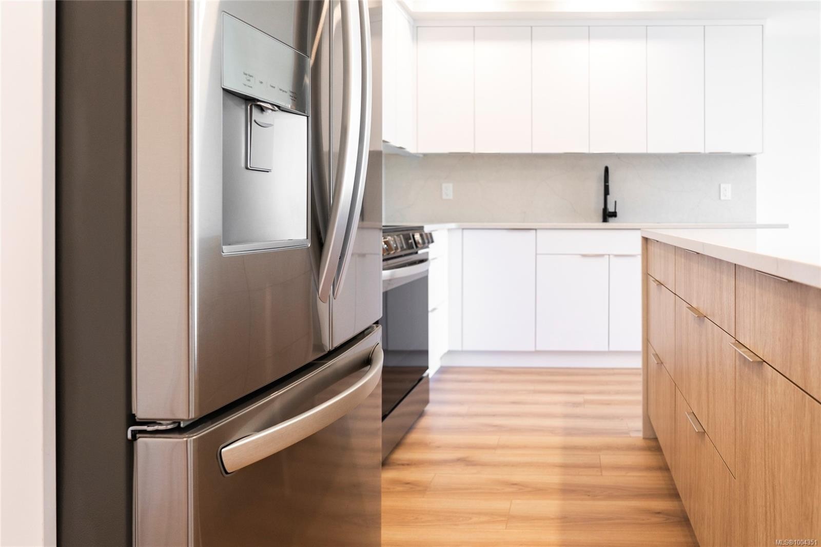 507-45 Haliburton St, Nanaimo, BC - Indoor Photo Showing Kitchen