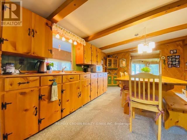 93 Lefebvre Peninsula Road, Moonbeam, ON - Indoor Photo Showing Kitchen