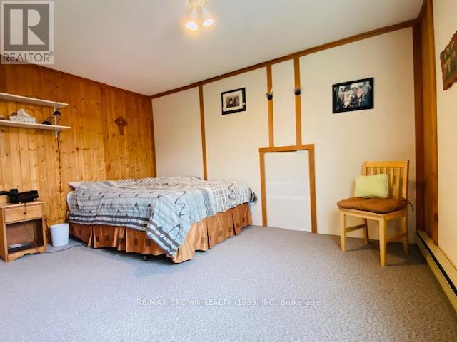 93 Lefebvre Peninsula Road, Moonbeam, ON - Indoor Photo Showing Bedroom