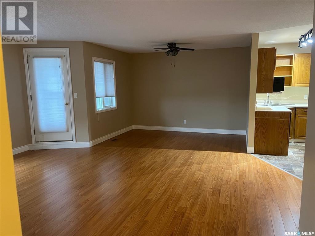 304 408 Heritage Drive, Estevan, SK - Indoor Photo Showing Other Room