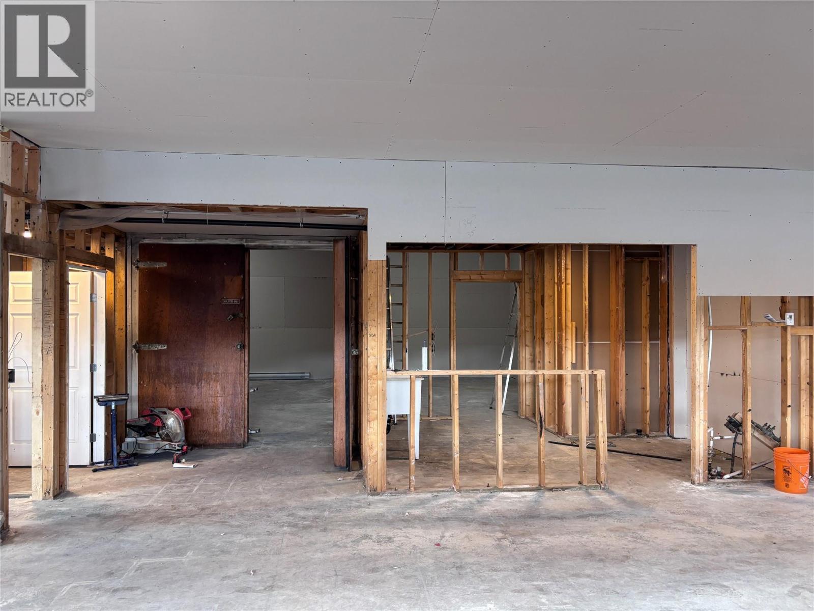 9918 Highway 97 Highway, Lake Country, BC