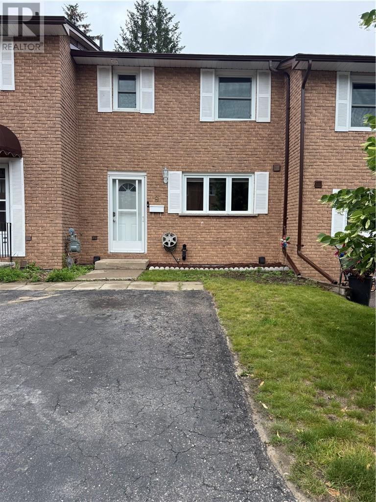 9 Frame Crescent, Elliot Lake, ON - Outdoor