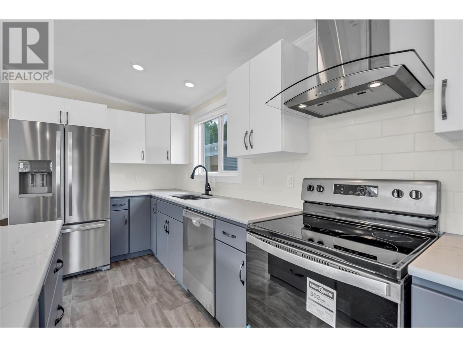 1118 Middle Bench Road Unit# 10, Keremeos, BC