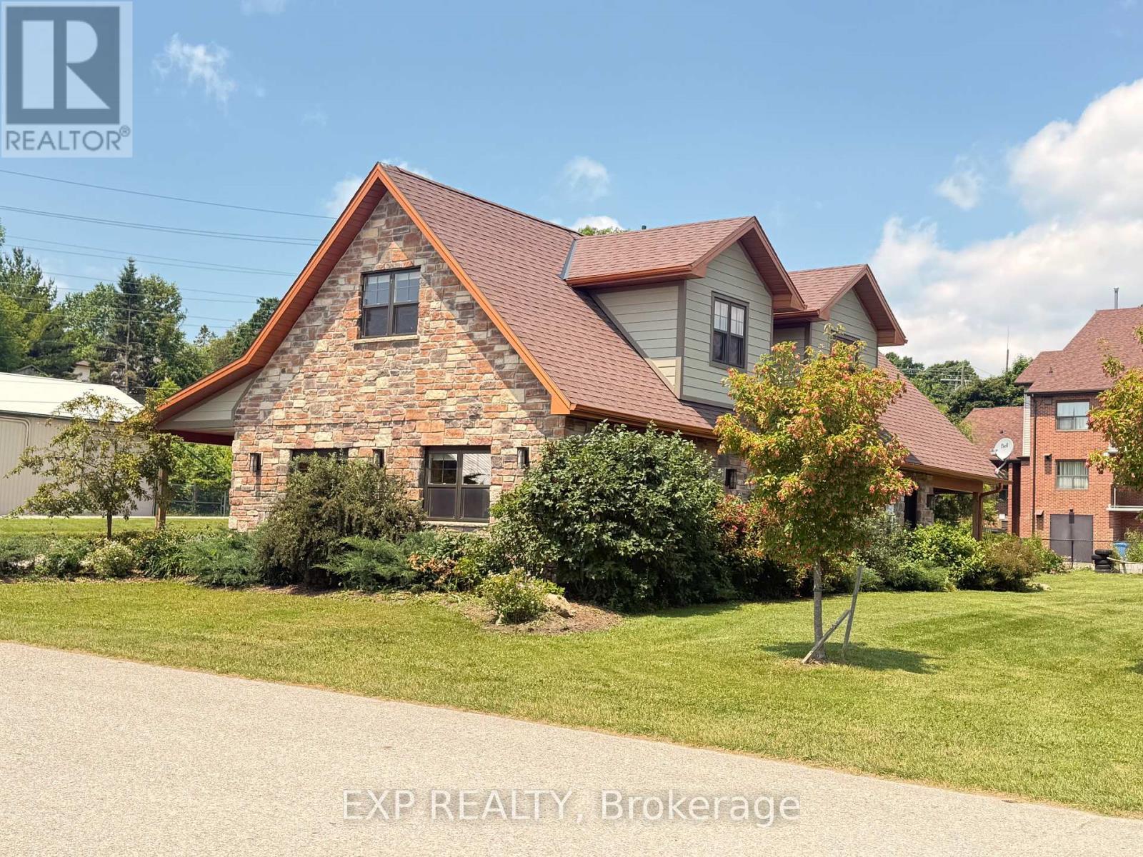 10 William Street, East Luther Grand Valley, ON