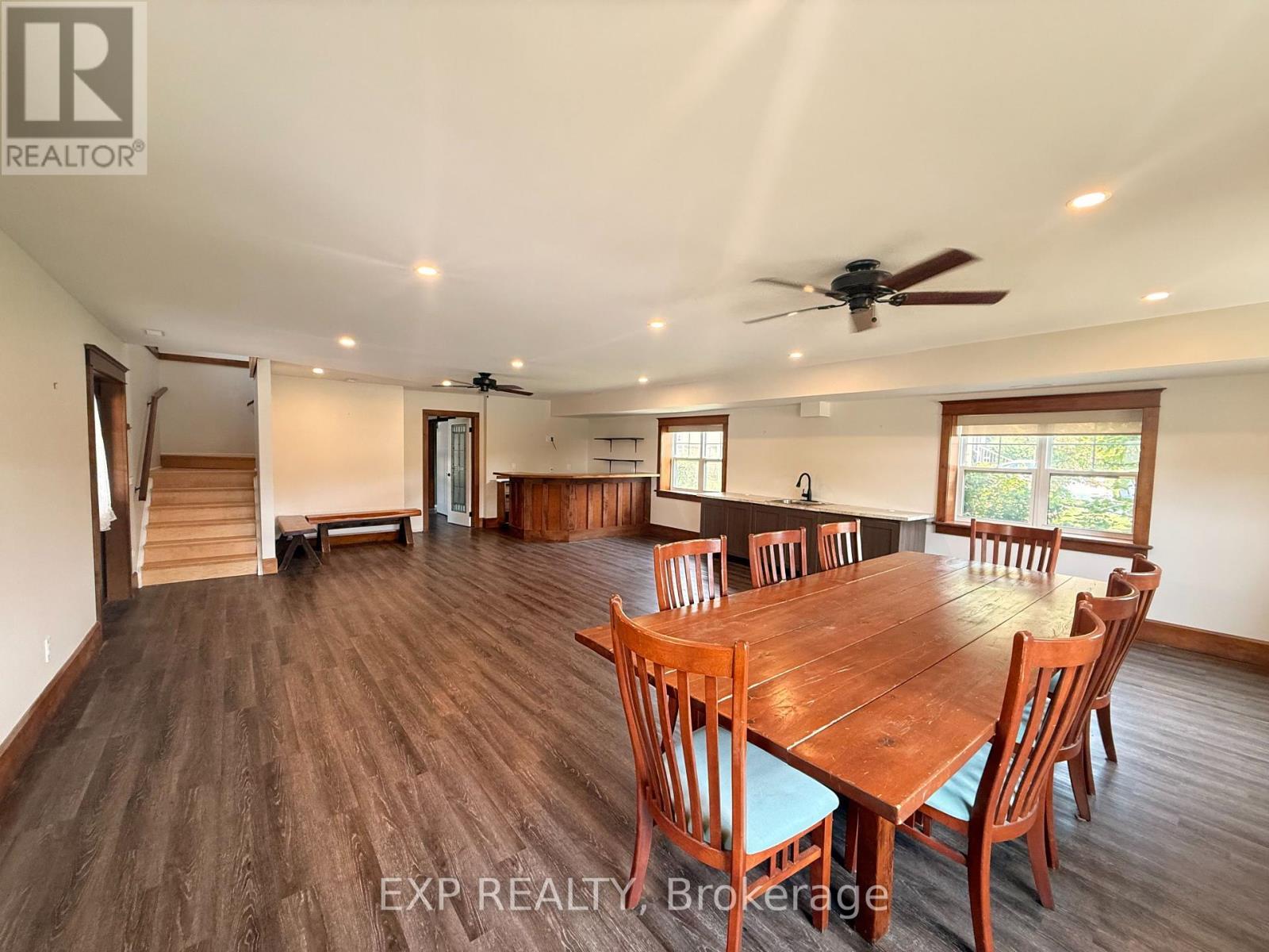 10 William Street, East Luther Grand Valley, ON