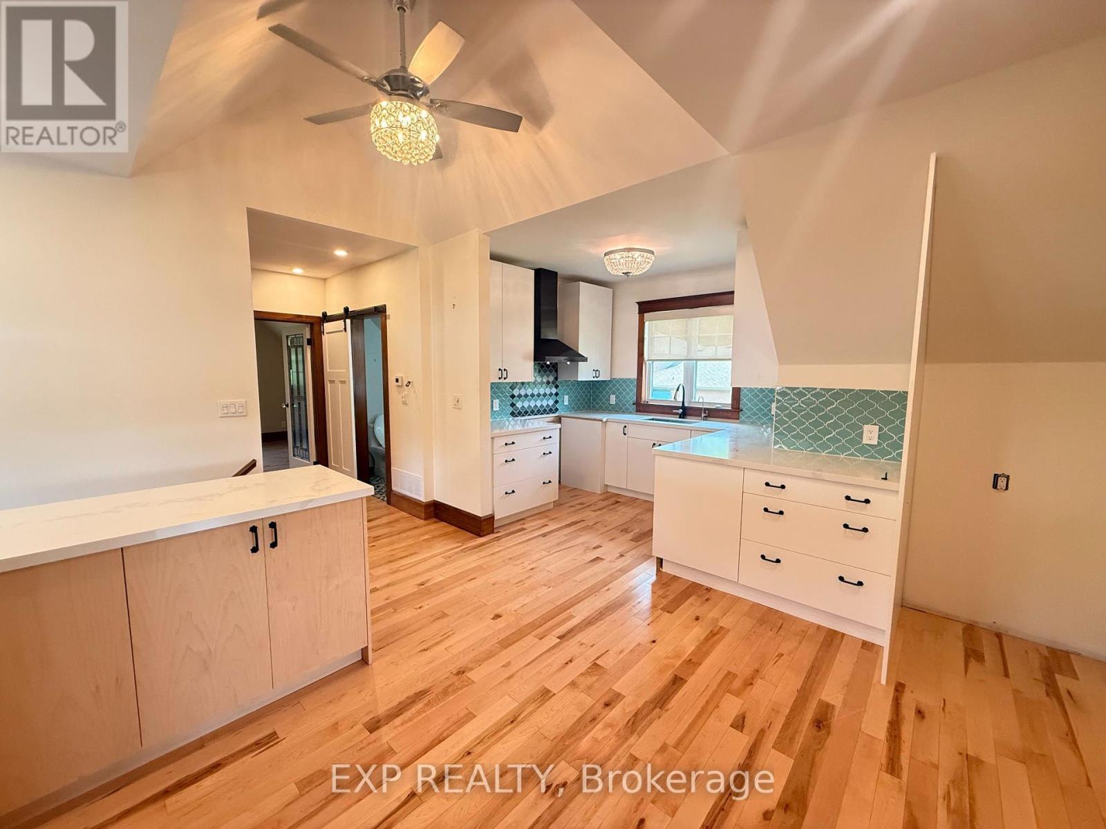 10 William Street, East Luther Grand Valley, ON