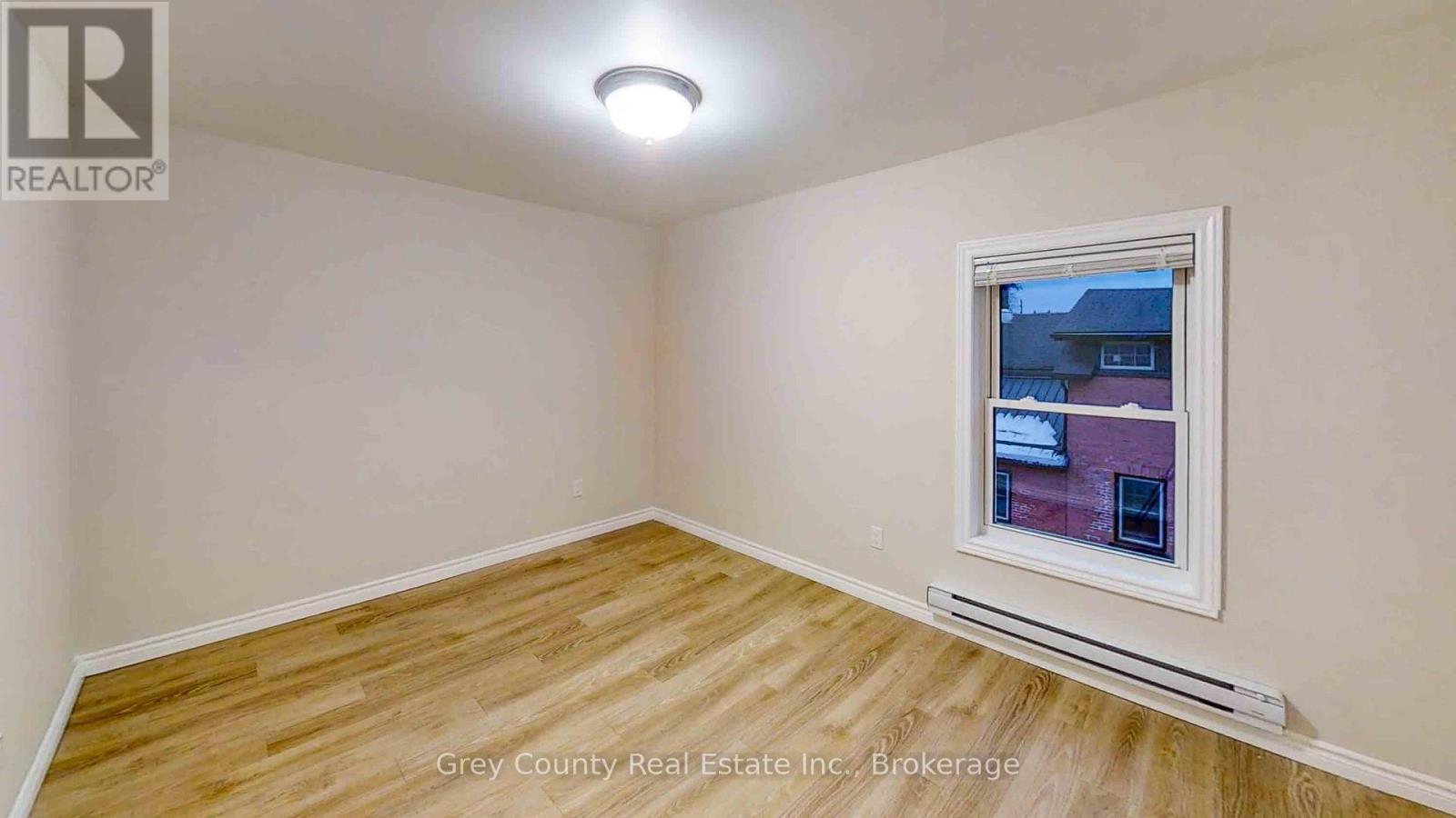 39 Main Street E, Grey Highlands, ON