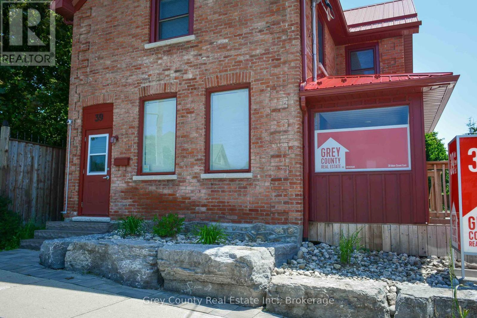 39 Main Street E, Grey Highlands, ON