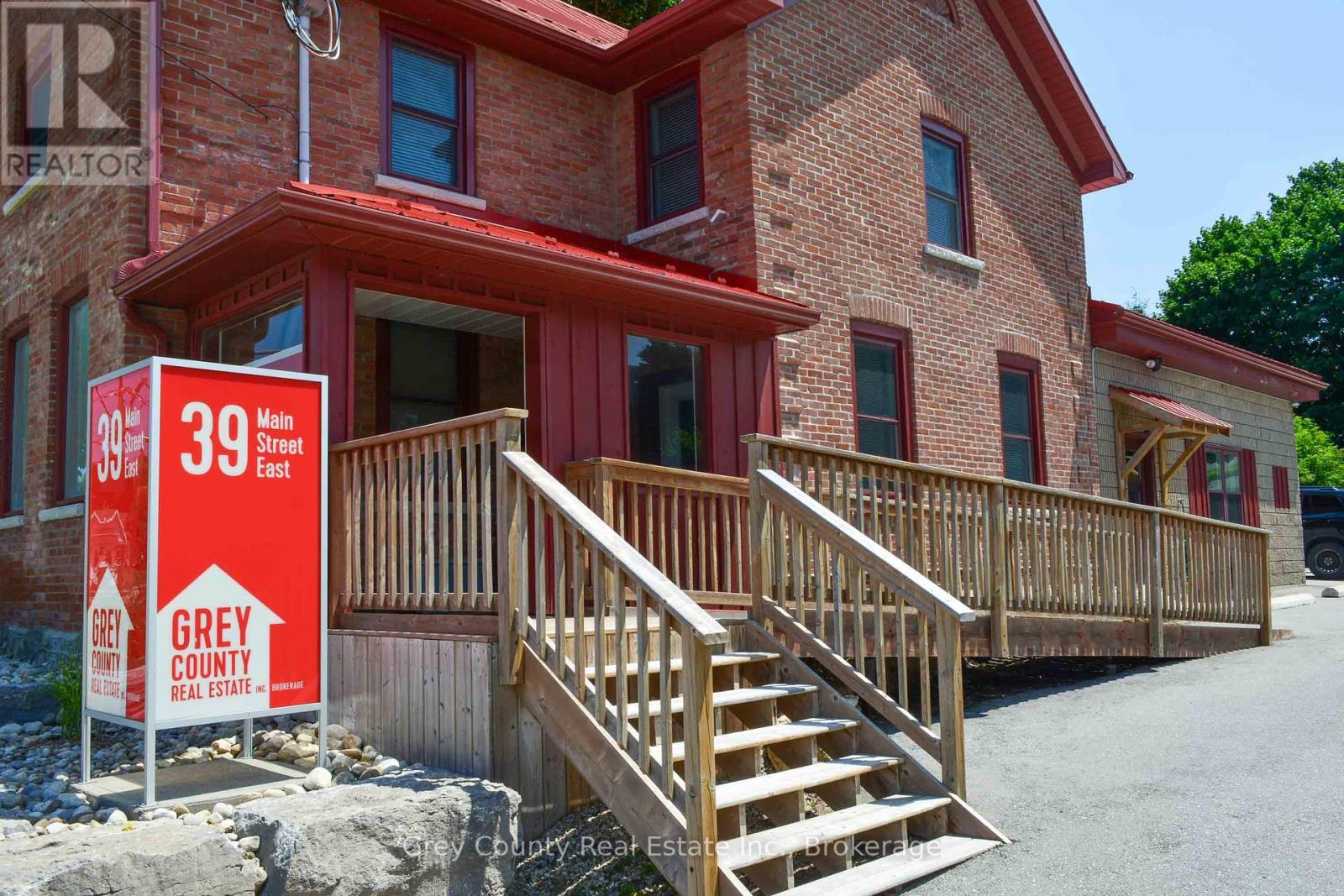 39 Main Street E, Grey Highlands, ON