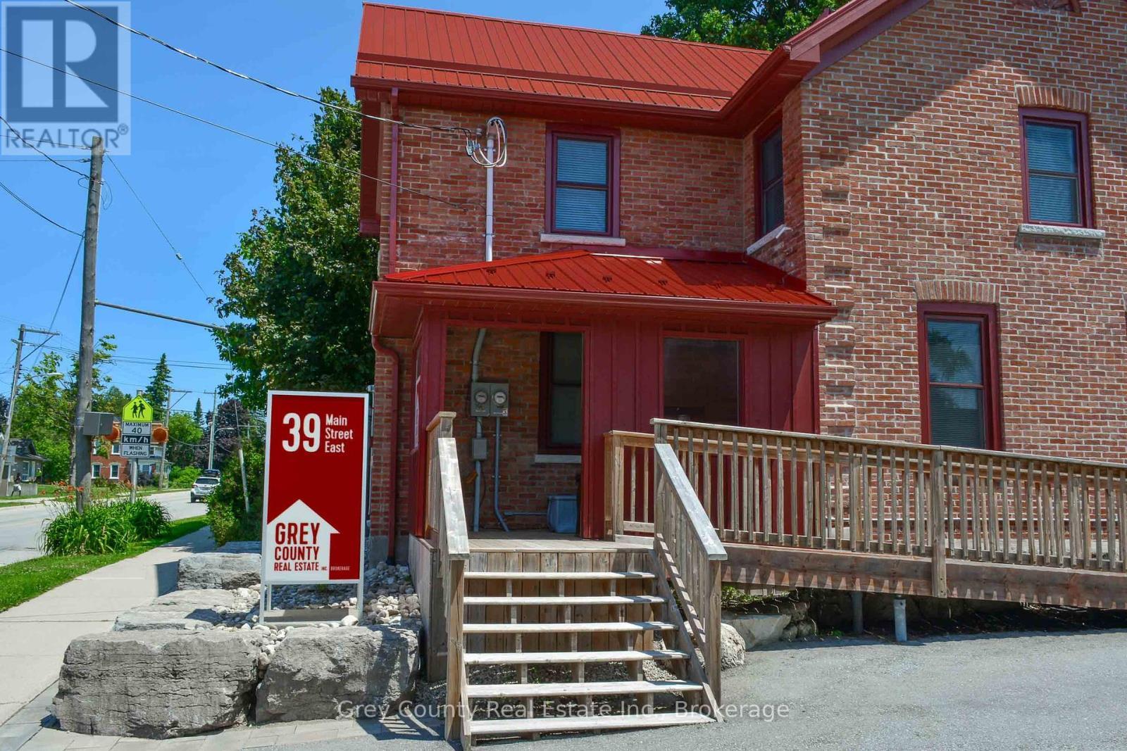 39 Main Street E, Grey Highlands, ON