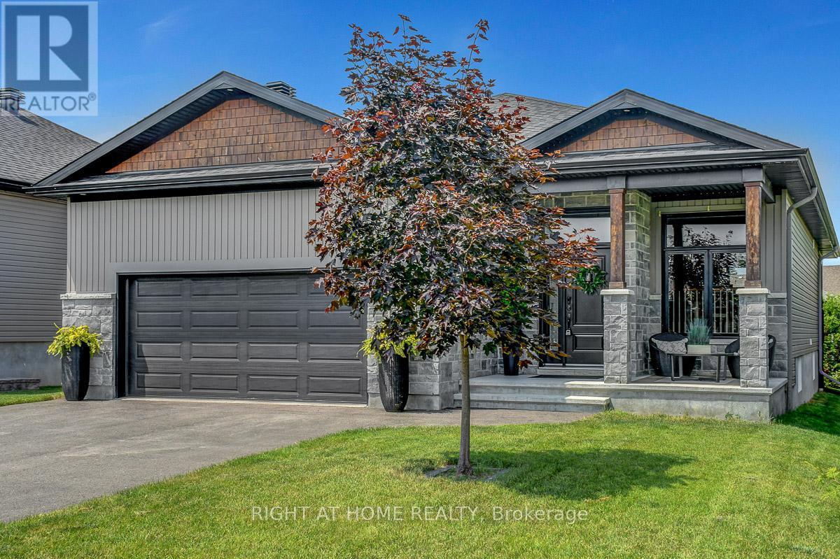 201 Versaille Street, Alfred And Plantagenet, ON - Outdoor