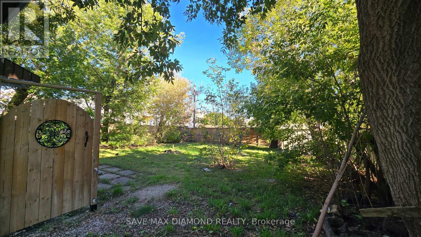 19 Pearl Street, Mississauga, ON