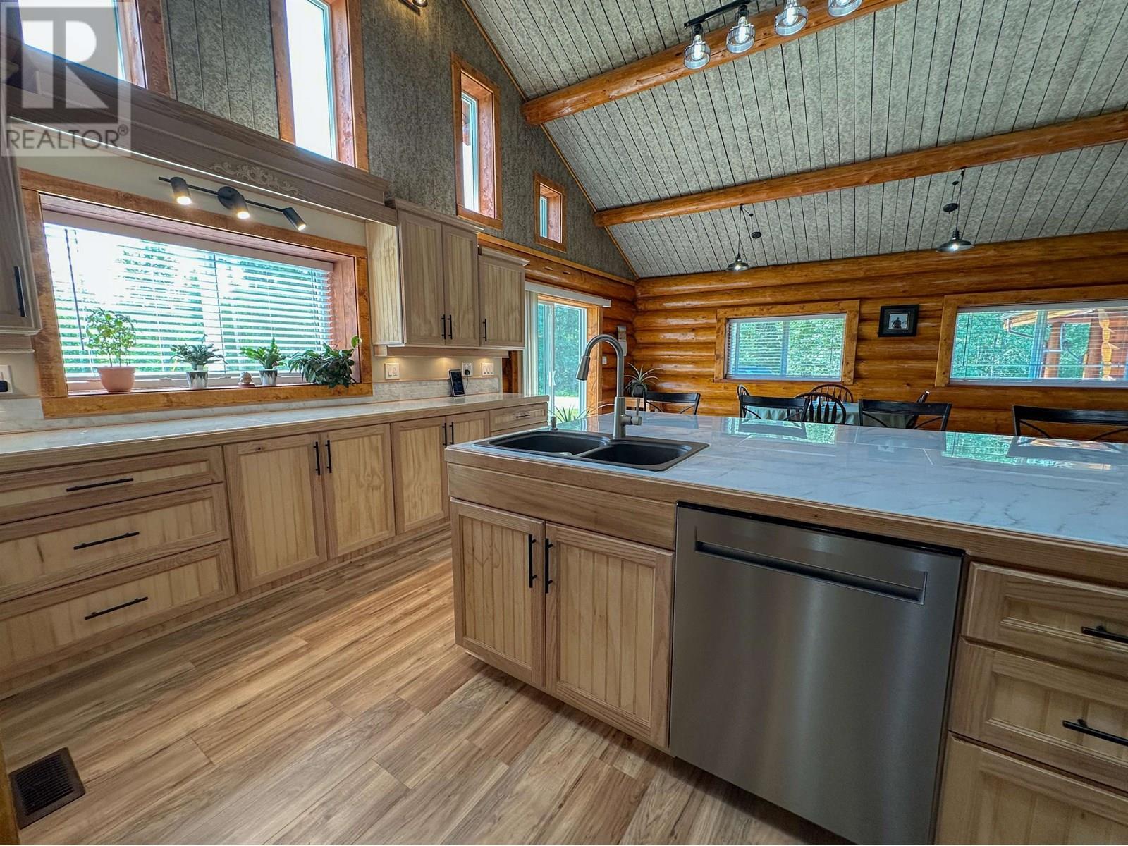 5566 Necoslie Road, Fort St. James, BC - Indoor Photo Showing Kitchen With Double Sink