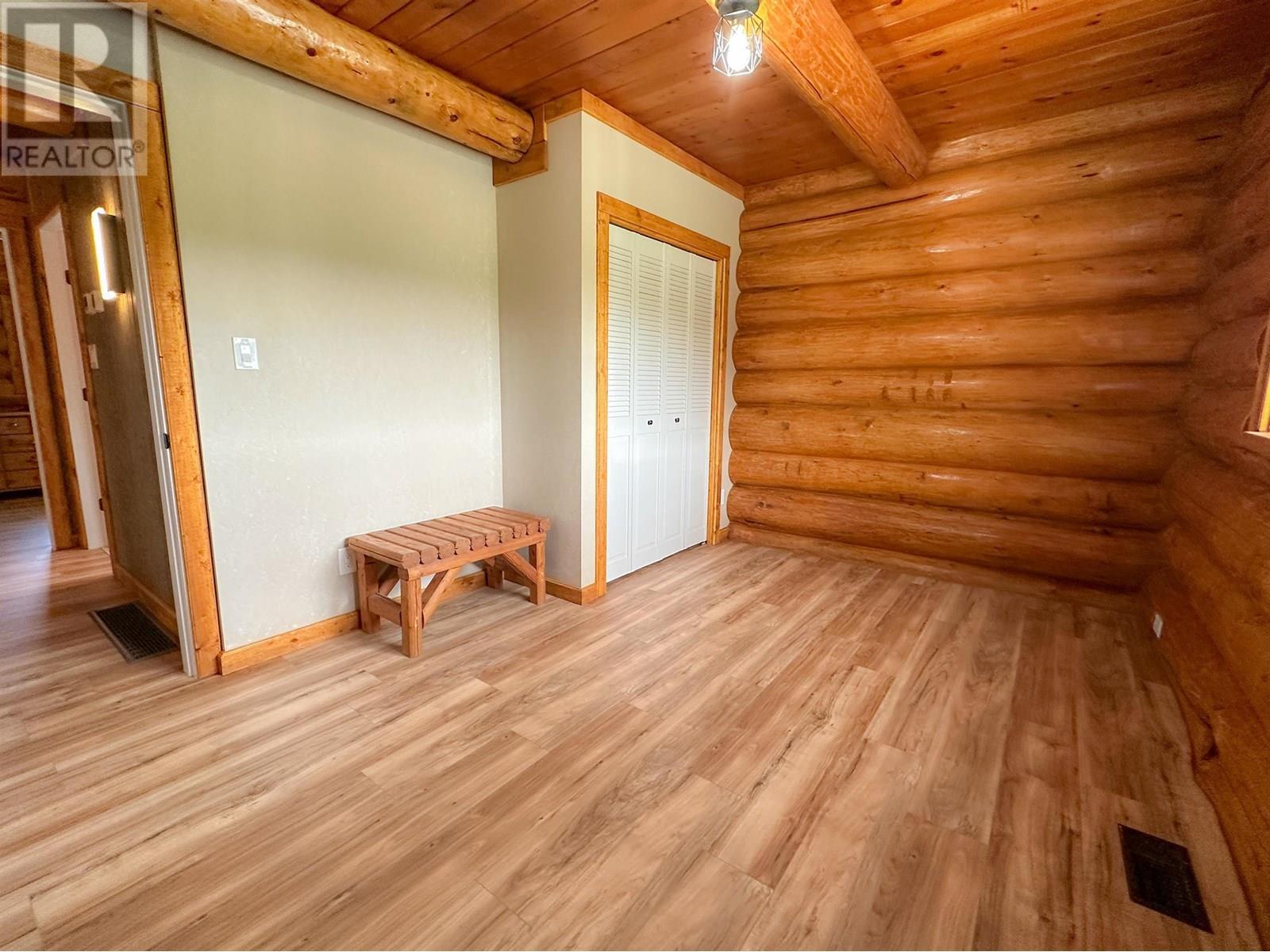5566 Necoslie Road, Fort St. James, BC - Indoor Photo Showing Other Room