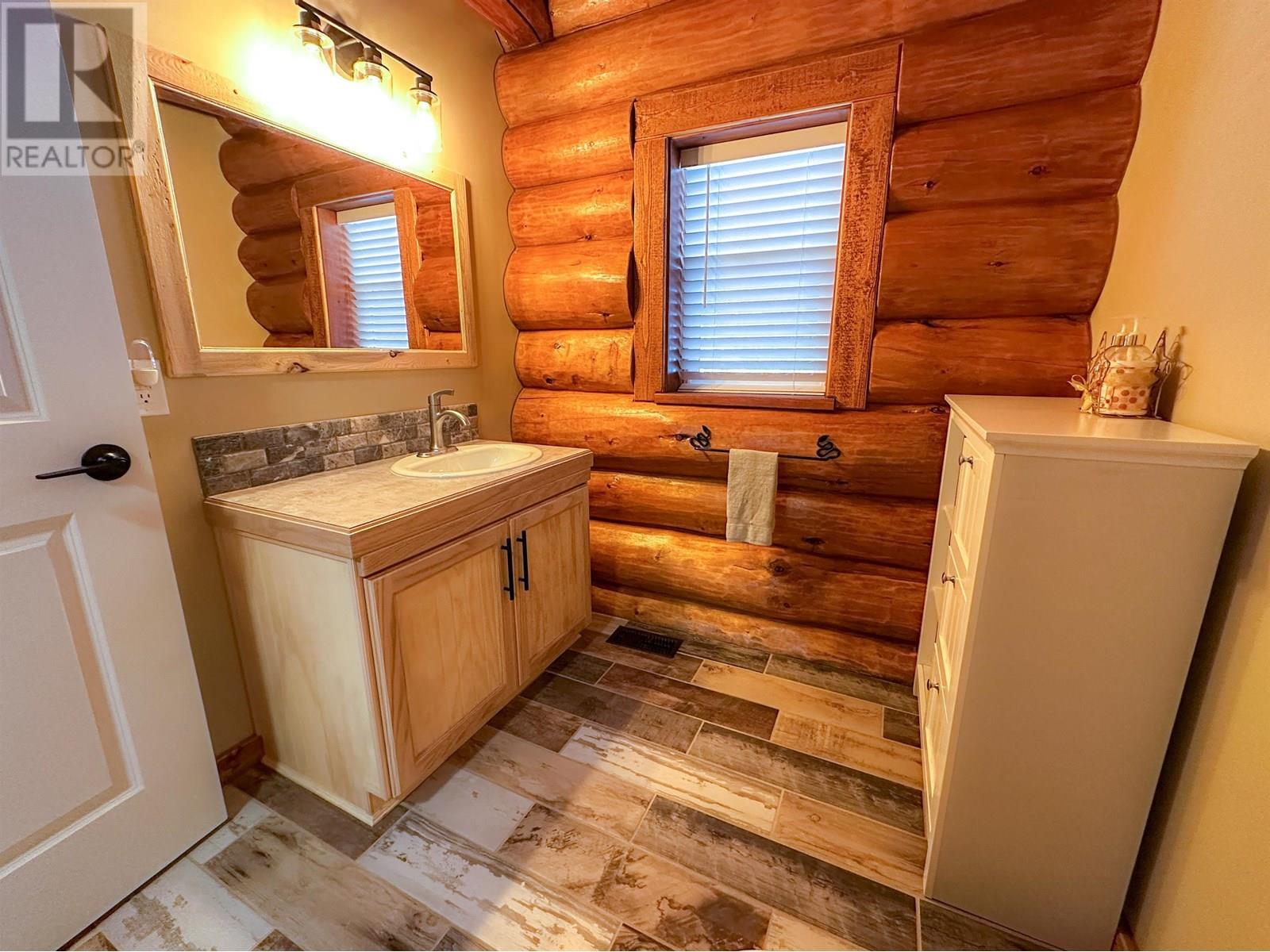 5566 Necoslie Road, Fort St. James, BC - Indoor Photo Showing Bathroom
