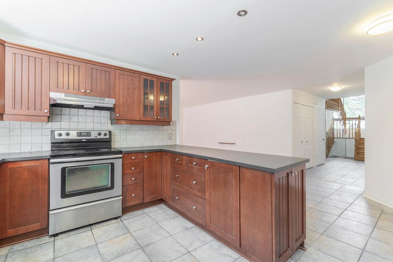 Kitchen - 3 Rue Du Labrador, Kirkland, QC - Indoor Photo Showing Kitchen