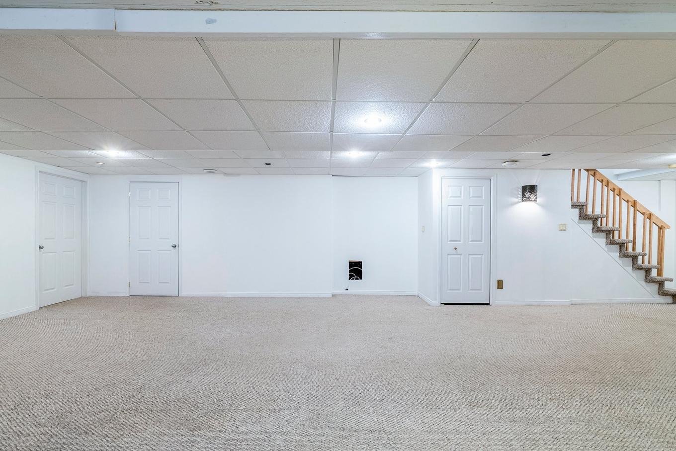 Playroom - 3 Rue Du Labrador, Kirkland, QC - Indoor