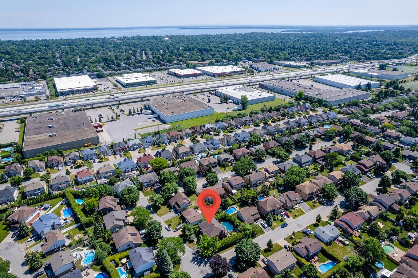 Aerial photo - 3 Rue Du Labrador, Kirkland, QC - Outdoor With View