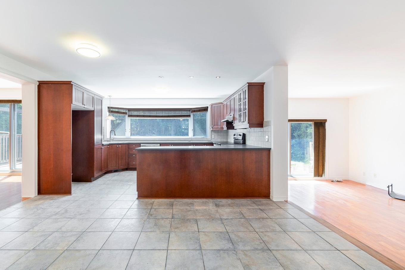 Kitchen - 3 Rue Du Labrador, Kirkland, QC - Indoor