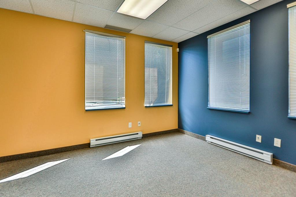 Bureau - 225 Rue Dansereau, Contrecoeur, QC - Indoor Photo Showing Other Room