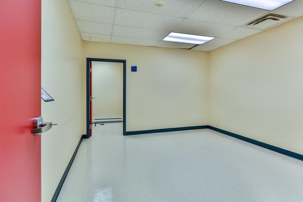 Bureau - 225 Rue Dansereau, Contrecoeur, QC - Indoor