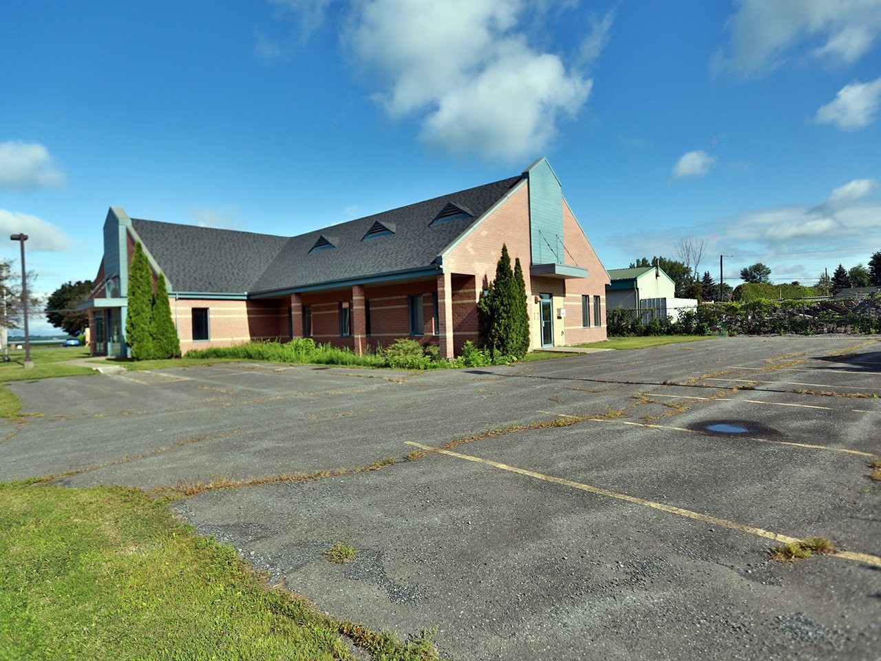 Parking - 225 Rue Dansereau, Contrecoeur, QC - Outdoor