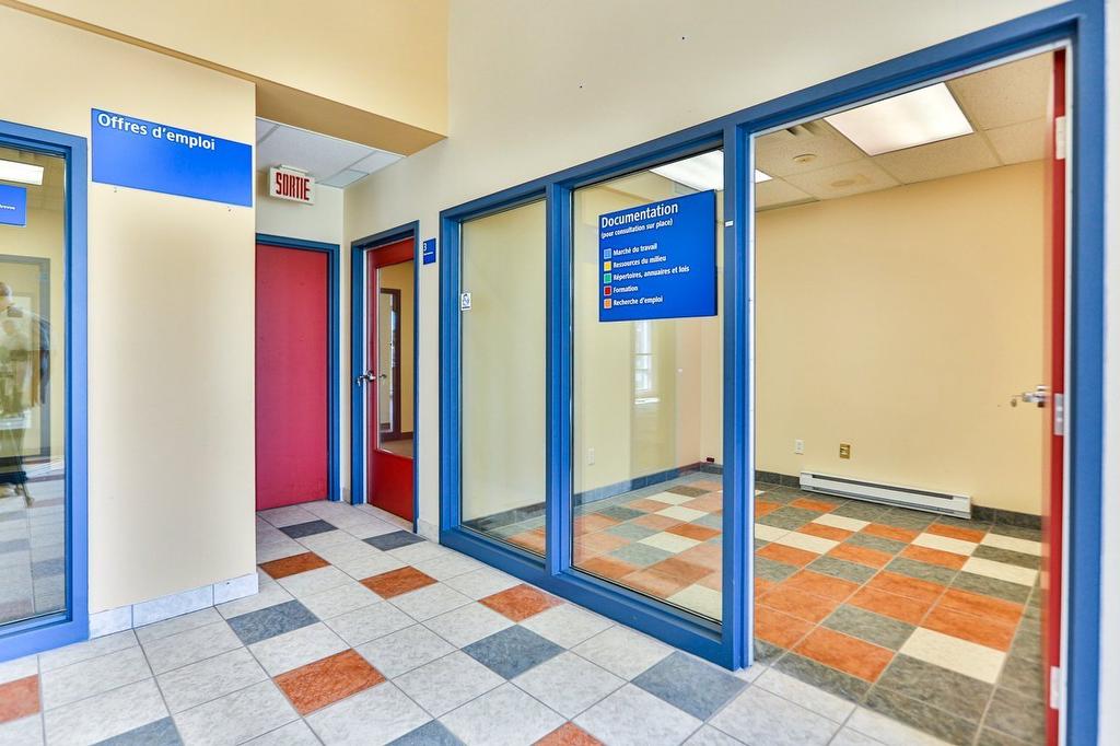 Bureau - 225 Rue Dansereau, Contrecoeur, QC - Photo Showing Other Room