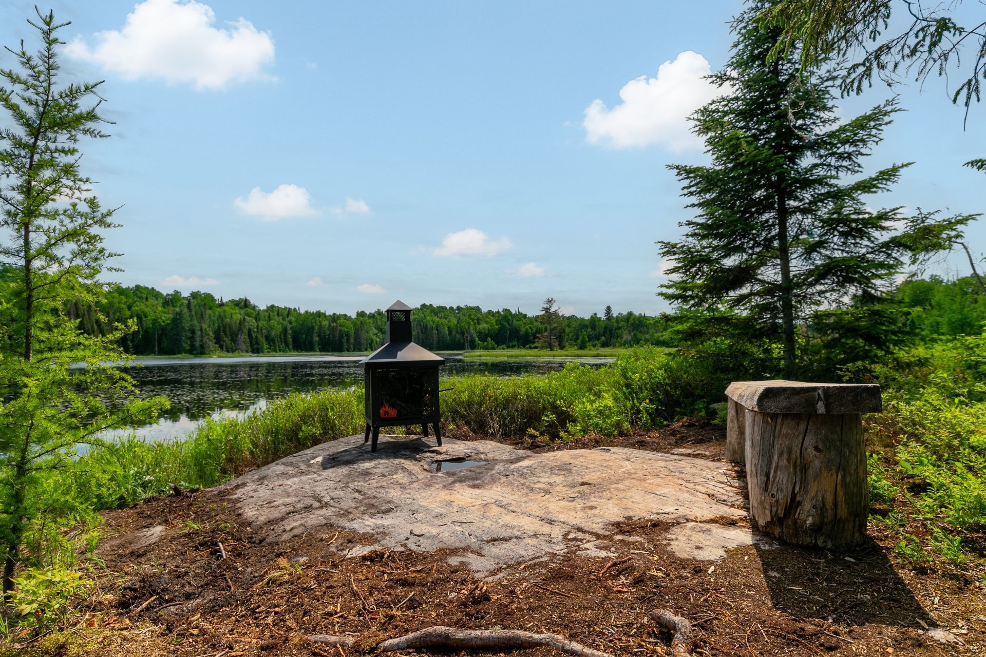 Accès au plan d'eau - Ch. Olivier-Paradis, Labelle, QC