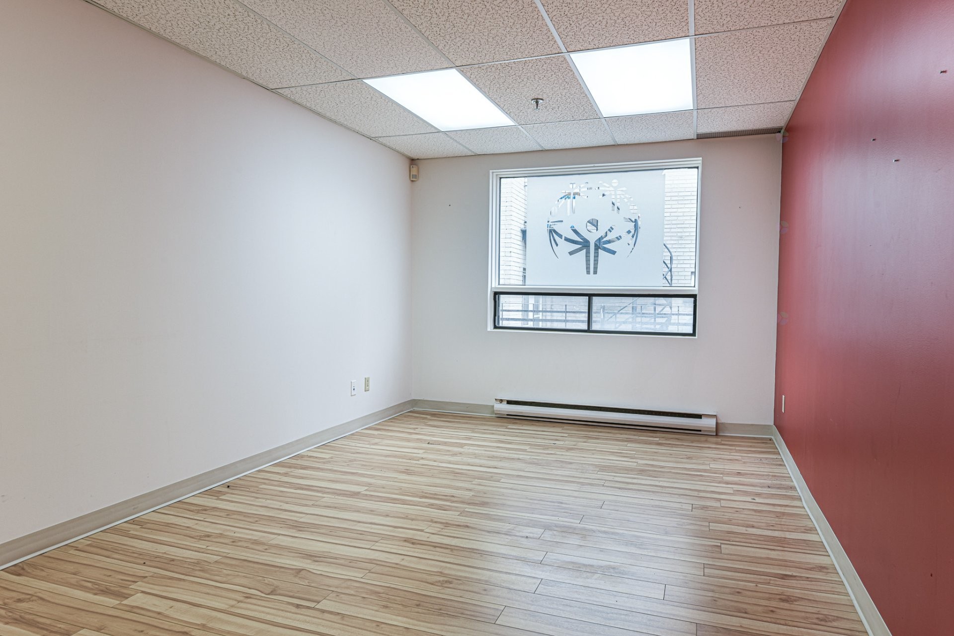 Bureau - 200-1274 Rue Jean-Talon E., Montréal (Rosemont/La Petite-Patrie), QC - Indoor Photo Showing Other Room