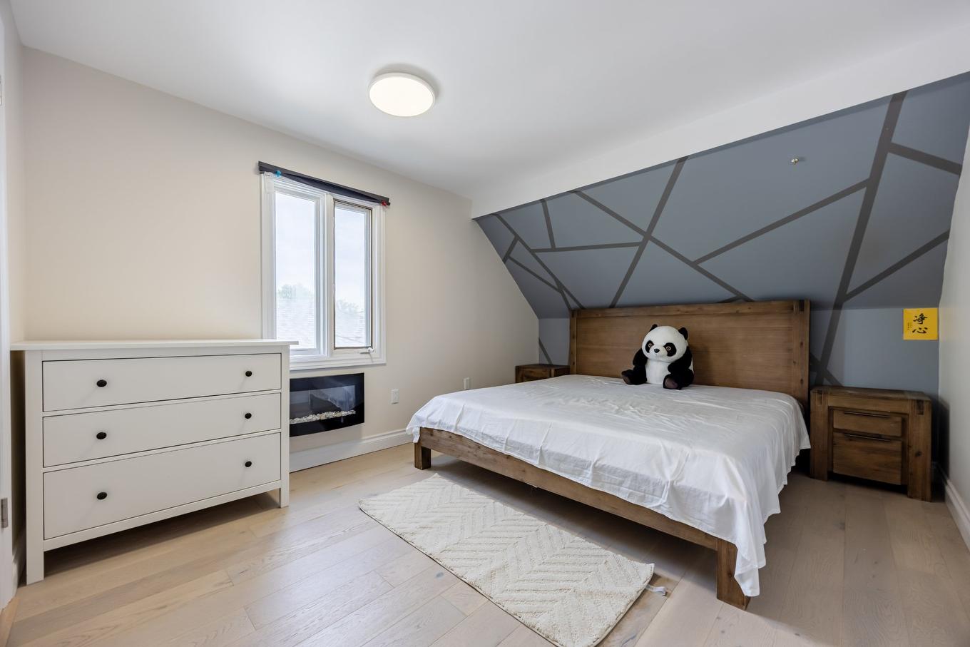 Primary bedroom - 69 2E Avenue N., Montréal (Pierrefonds-Roxboro), QC - Indoor Photo Showing Bedroom