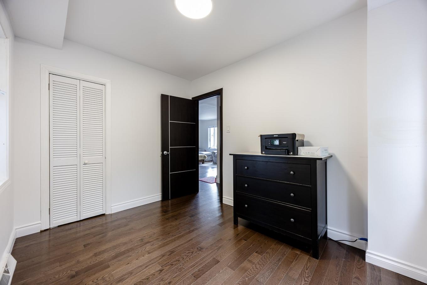 Bedroom - 69 2E Avenue N., Montréal (Pierrefonds-Roxboro), QC - Indoor