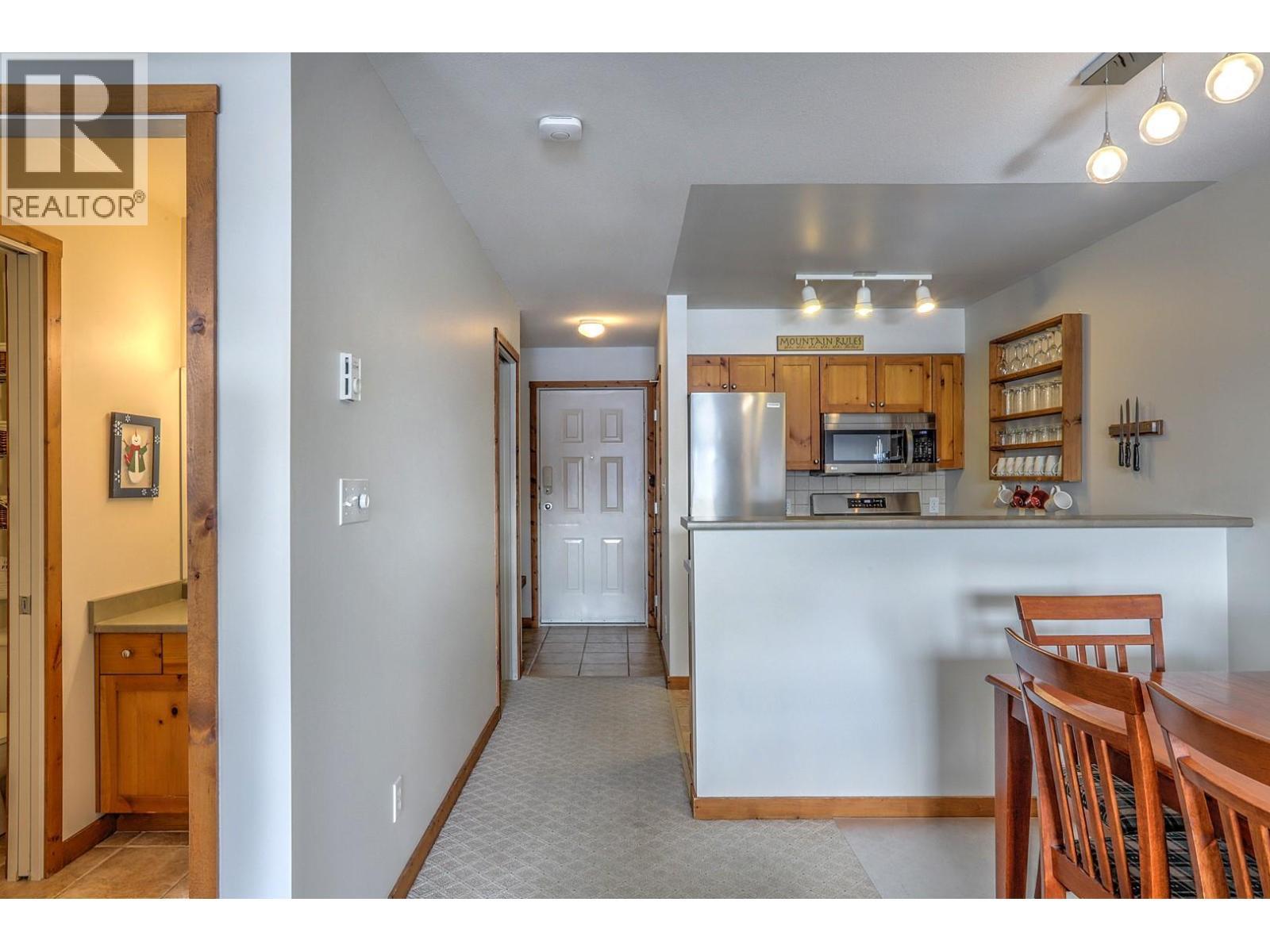 9802 Silver Star Road Unit# 306, Silver Star, BC - Indoor Photo Showing Other Room