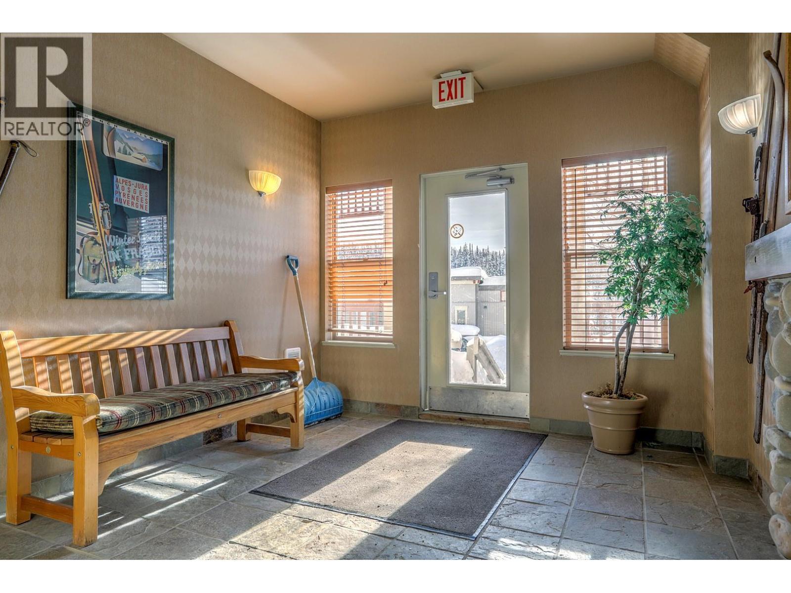 9802 Silver Star Road Unit# 306, Silver Star, BC - Indoor Photo Showing Other Room